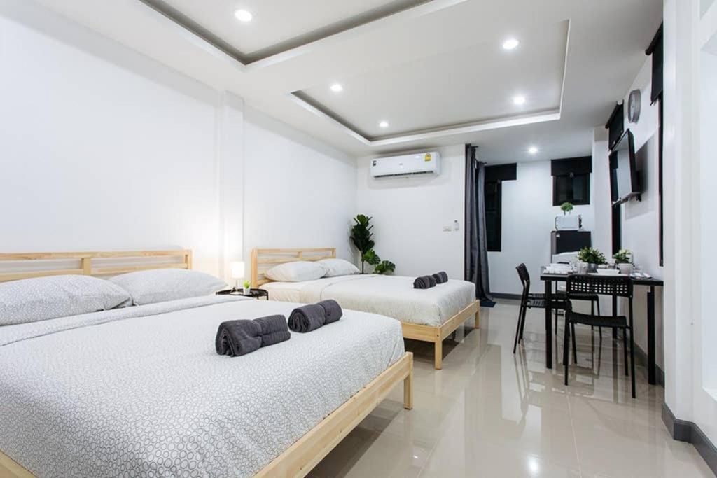 P2 Silom Large 2Beds Full Kitchen Wifi 4-6Pax Apartment Bangkok Exterior photo