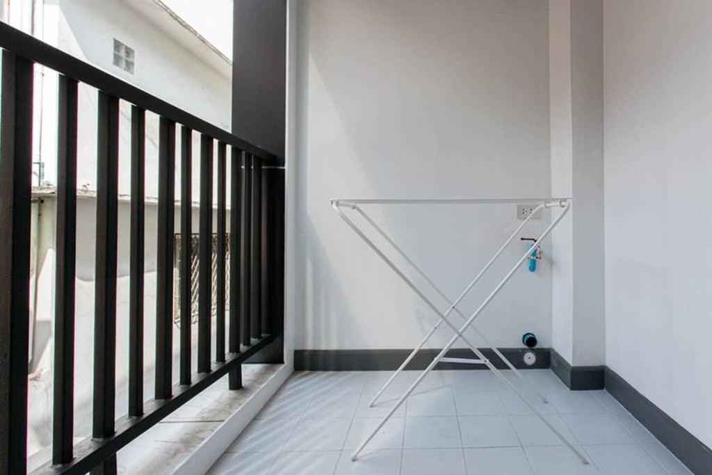 P2 Silom Large 2Beds Full Kitchen Wifi 4-6Pax Apartment Bangkok Exterior photo
